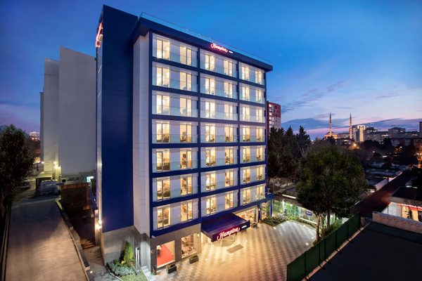 Hampton By Hilton Istanbul Atakoy Istanbul — Property