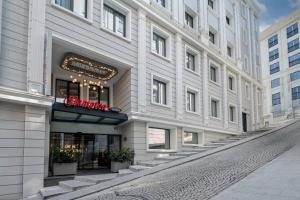 Hampton by Hilton Istanbul Sirkeci Istanbul — Property