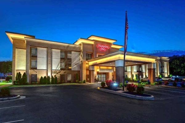 Hampton Inn Batesville — Property