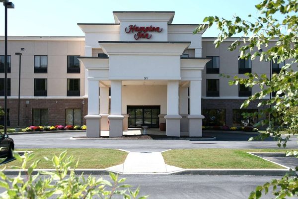 Hampton Inn Bennington — Property