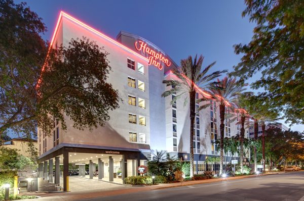 Hampton Inn By Hilton Coconut Grove Coral Gables Miami Miami Florida — Property