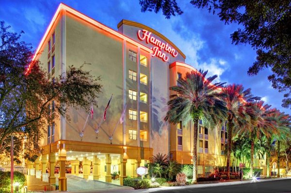 Hampton Inn By Hilton Coconut Grove Coral Gables Miami Miami Florida — Property