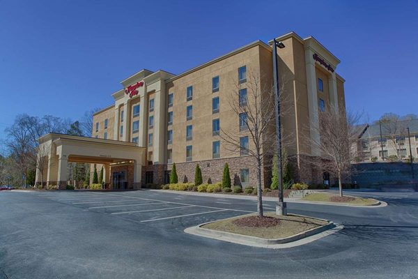 Hampton Inn Canton — Property