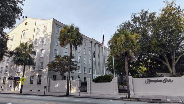 Hampton Inn Charleston historic District — Property