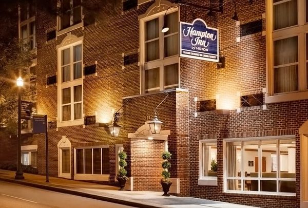 Hampton Inn Charleston historic District — Property
