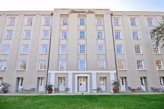 Hampton Inn Charleston historic District — Property