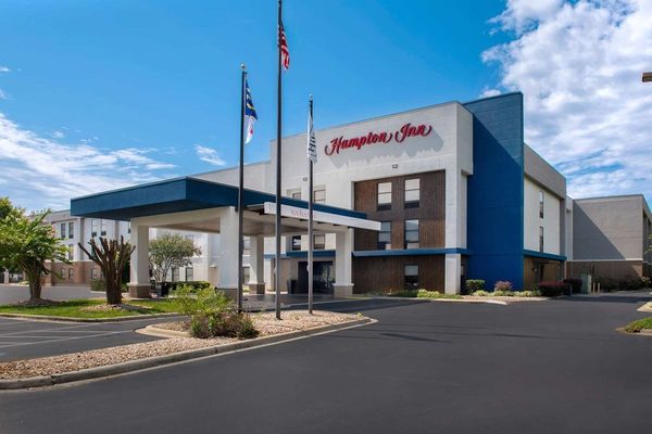 Hampton Inn Charlotte Monroe — Property