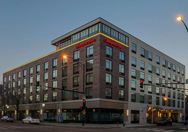 Hampton Inn Chicago North Loyola Station — Property