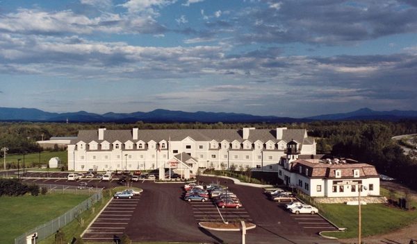 Hampton Inn Colchester — Property