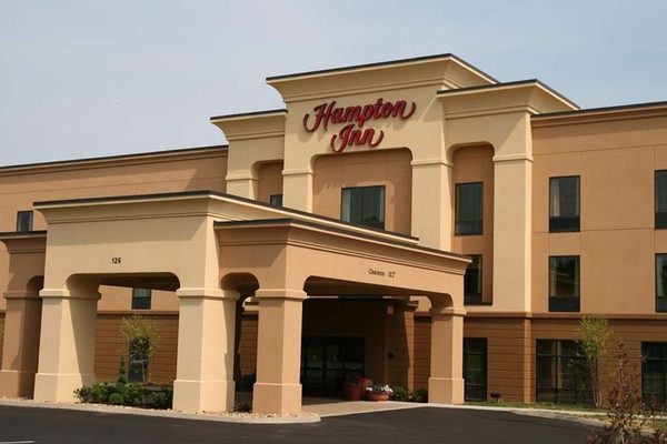 Hampton Inn Dandridge — Property