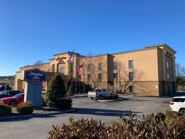 Hampton Inn Dandridge — Property