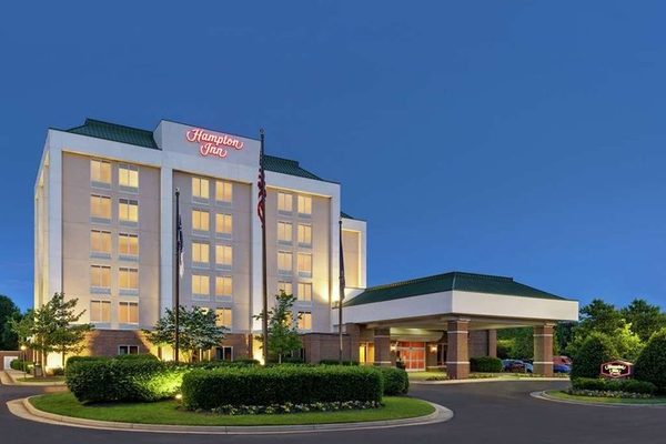 Hampton Inn Dulles cascades — Property