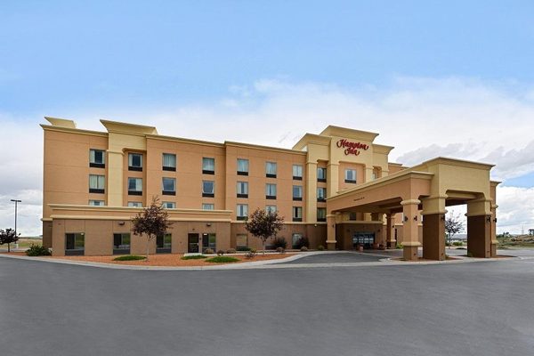 Hampton Inn Evanston — Property
