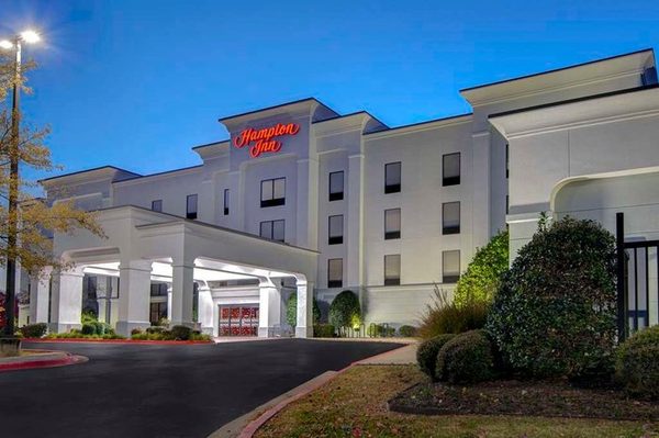 Hampton Inn Fayetteville — Property