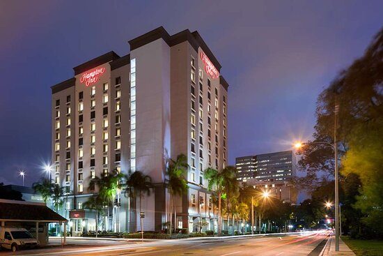 Hampton Inn Ft Lauderdale Downtown Las Olas Area — Property