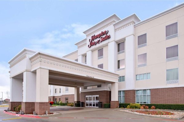 Hampton Inn Greenville — Property