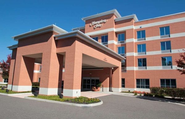 Hampton Inn Hampton Newport News — Property