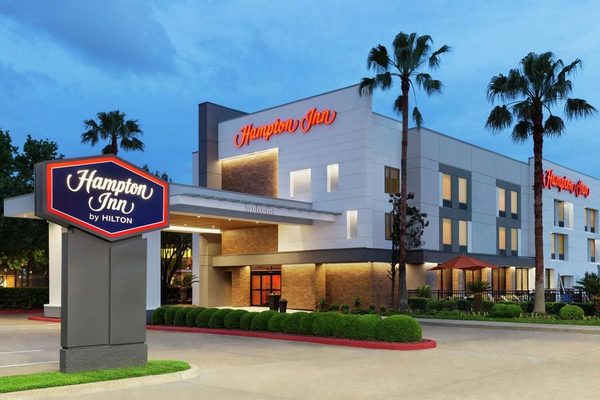 Hampton Inn Houston Brookhollow — Property