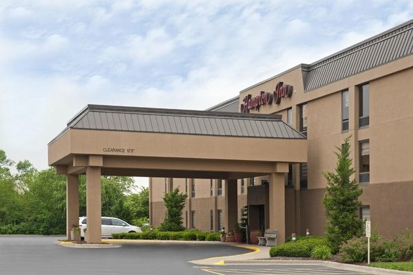 Hampton Inn Janesville — Property