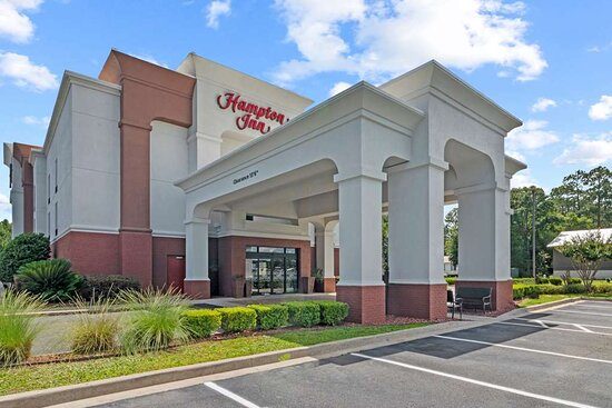 Hampton Inn Kingsland — Property