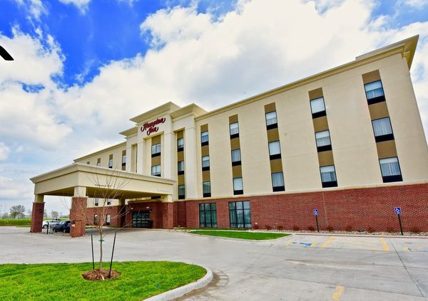 Hampton Inn Kirksville — Property