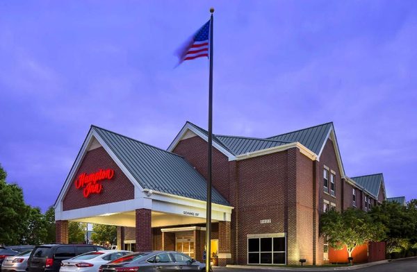 Hampton Inn Lincoln South Heritage Park — Property
