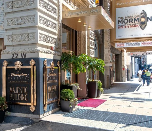 Hampton Inn Majestic Chicago Theatre District — Property