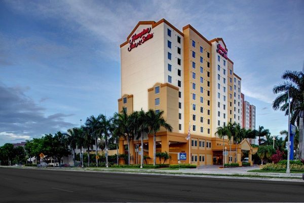 Hampton Inn Miami Airport East Miami Florida — Property