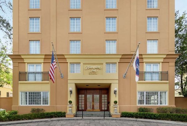Hampton Inn New Orleans St Charles Ave Garden District — Property