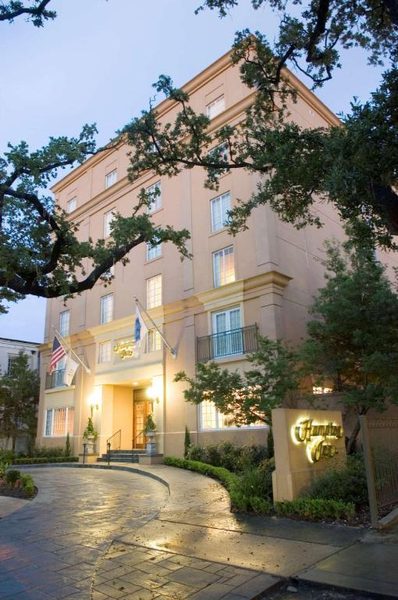 Hampton Inn New Orleans St Charles Ave Garden District — Property