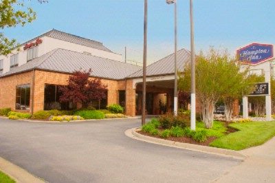 Hampton Inn Norfolk Naval Base — Property