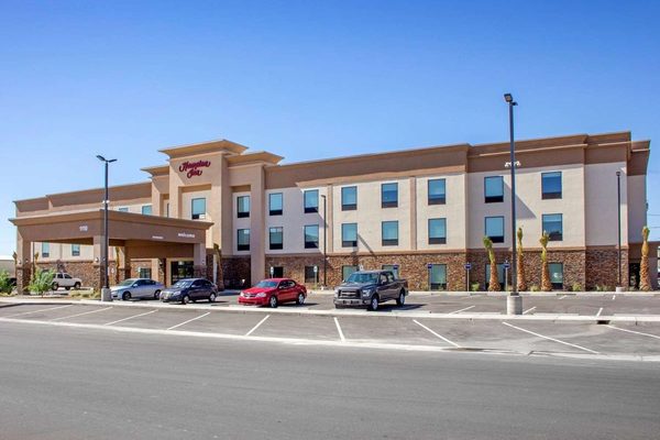 Hampton Inn Parker — Property
