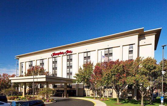 Hampton Inn Philadelphia International Airport — Property