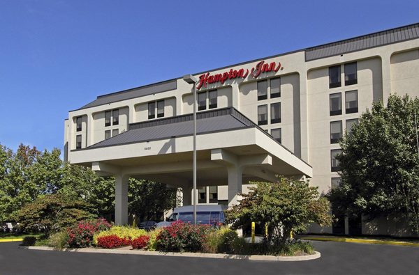 Hampton Inn Philadelphia International Airport — Property