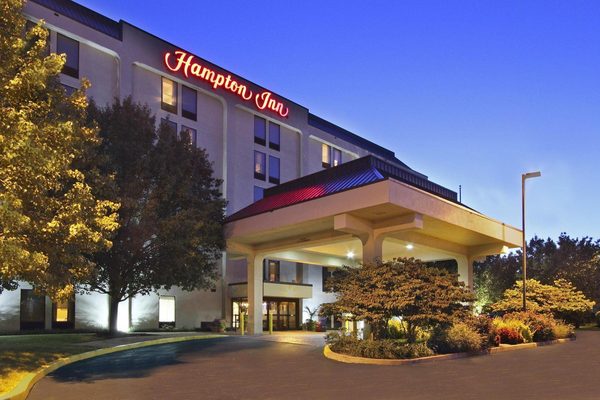 Hampton Inn Philadelphia International Airport — Property