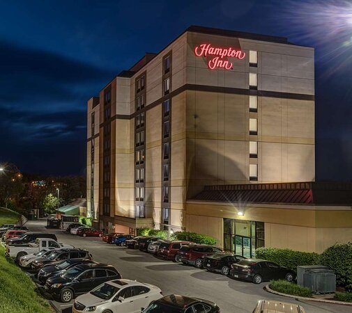 Hampton Inn Pittsburgh Monroeville — Property
