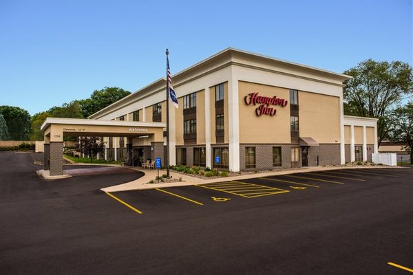 Hampton Inn Rochester greece — Property