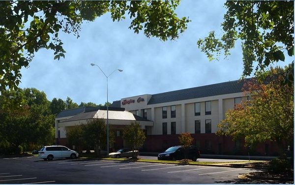 Hampton Inn Sanford — Property