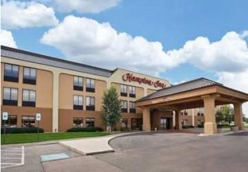 Hampton Inn Sioux Falls — Property