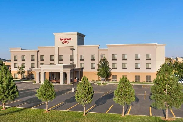 Hampton Inn Spearfish — Property