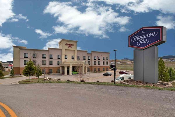 Hampton Inn Spearfish — Property