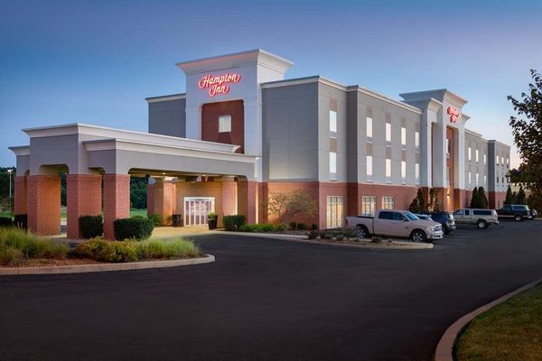 Hampton Inn St Louis Columbia — Property