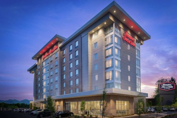 Hampton Inn Suites Asheville Biltmore Area Asheville North Carolina — Property