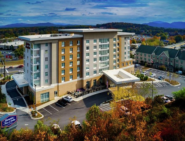 Hampton Inn Suites Asheville Biltmore Area Asheville North Carolina — Property