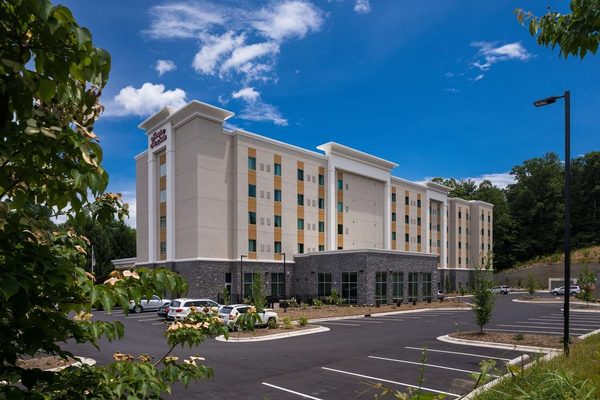 Hampton Inn Suites Asheville Biltmore Village Asheville North Carolina — Property
