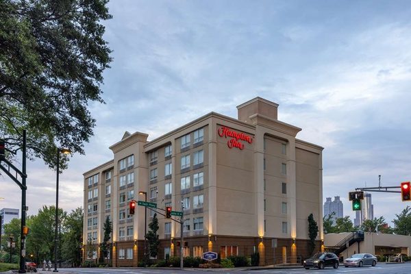 Hampton Inn Suites Atlanta Downtown — Property