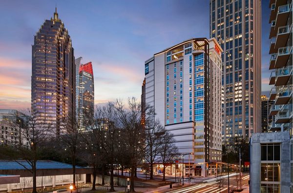 Hampton Inn Suites Atlanta Midtown — Property
