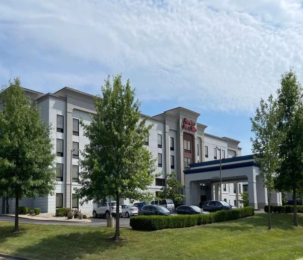Hampton Inn Suites By Hilton Louisville East Oxmoor — Property