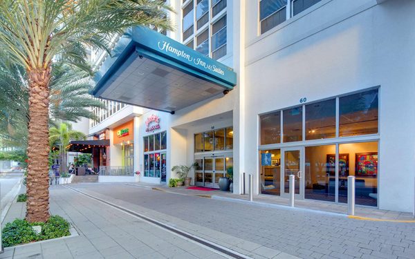 Hampton Inn Suites By Hilton Miami Brickell Downtown Miami Florida — Property