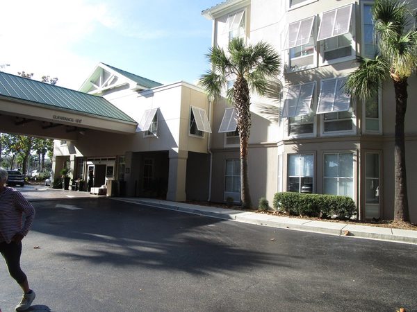 Hampton Inn Suites Charleston West Ashley — Property